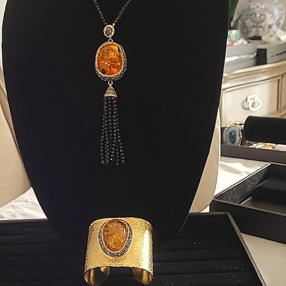 Genuine Amber w/Onyx  Swarovski Crystal necklace & cuff bracelet Set Incredible!